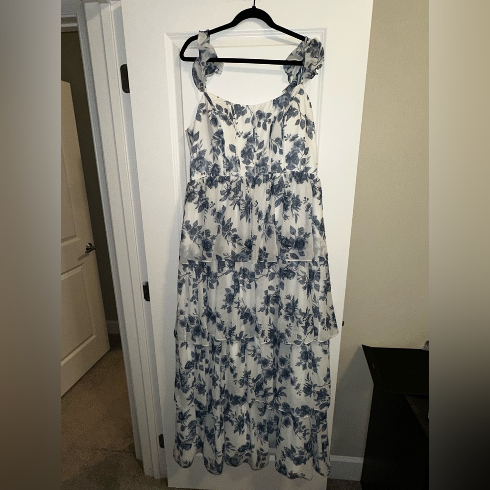 Revelry Poppy Chiffon Floral Print Dress - Dusty Blue Bouquet 9F85
